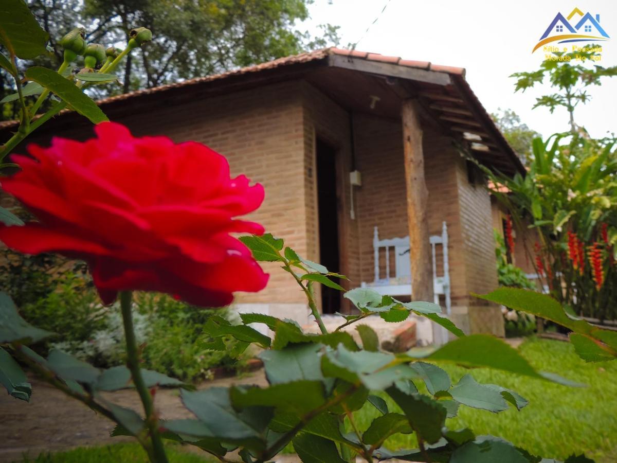 Sitio Pousada Morada Do Sol Кунха Екстериор снимка
