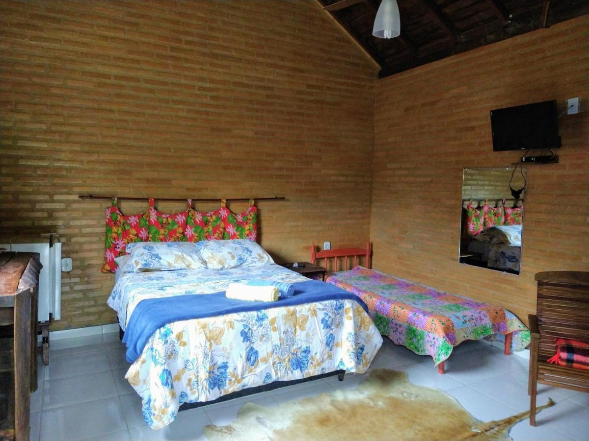 Sitio Pousada Morada Do Sol Кунха Екстериор снимка