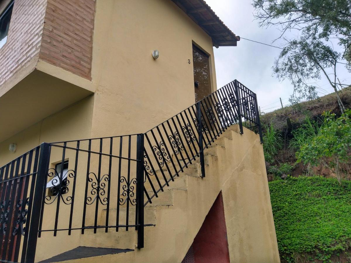 Sitio Pousada Morada Do Sol Кунха Екстериор снимка