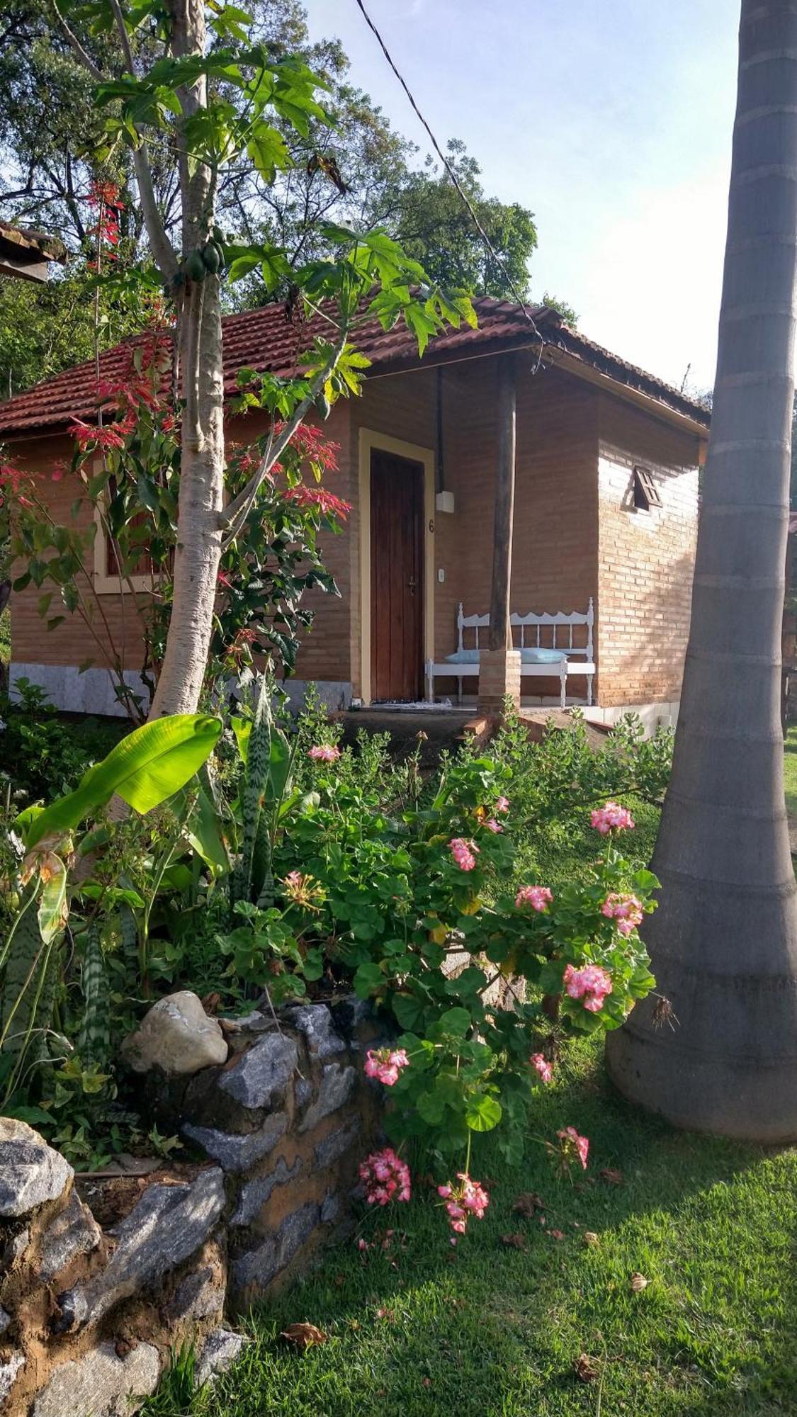 Sitio Pousada Morada Do Sol Кунха Екстериор снимка